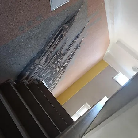 Lina's Apartment